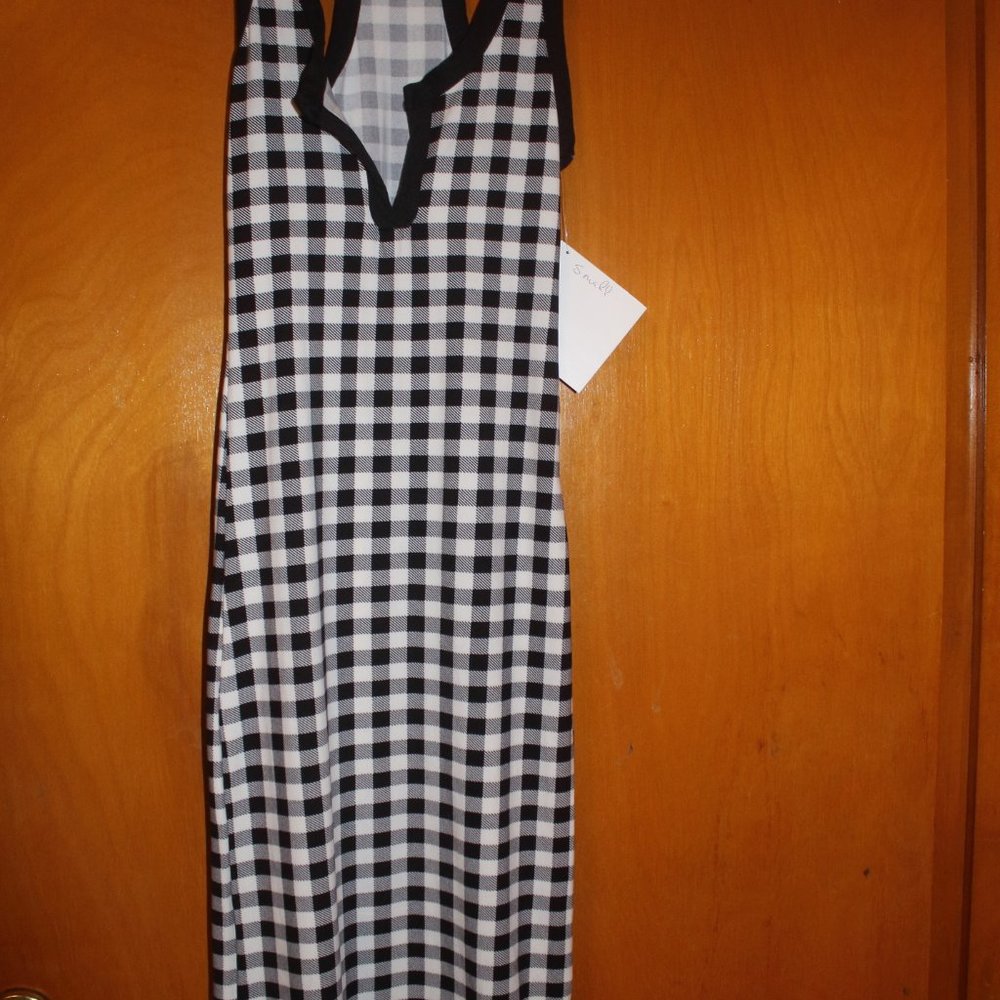 HPCALLIE GINGHAM BLACK&NAVY BODYCON MIDI DRESS(S) - Picture 5 of 11